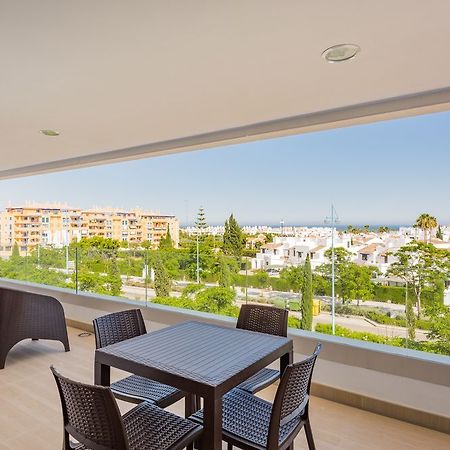 Aqua Apartments Vento, Marbella Bagian luar foto