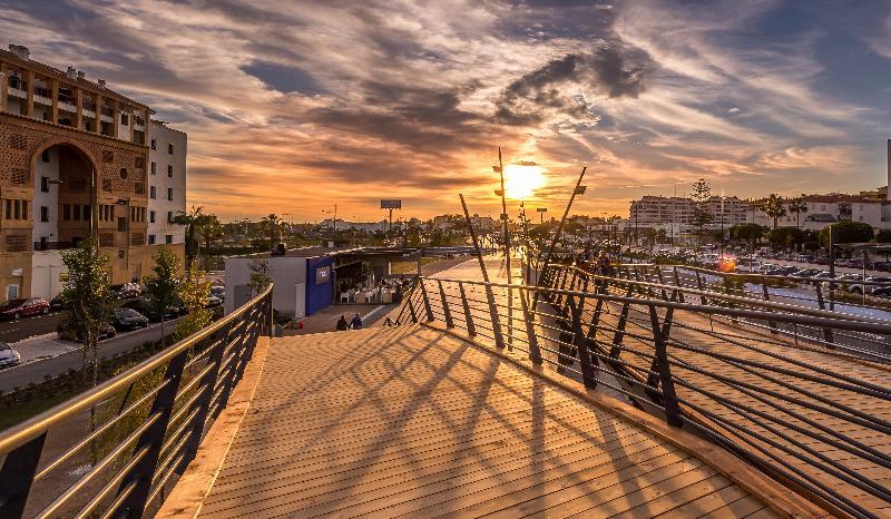Aqua Apartments Vento, Marbella Bagian luar foto