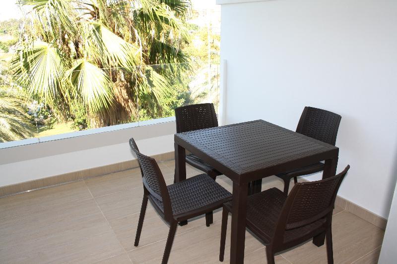 Aqua Apartments Vento, Marbella Bagian luar foto