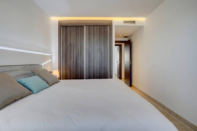 Aqua Apartments Vento, Marbella Bagian luar foto