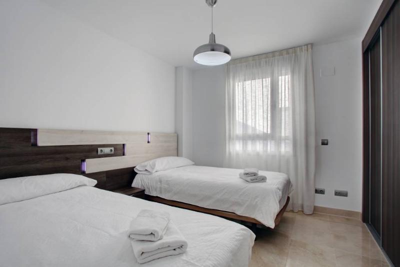 Aqua Apartments Vento, Marbella Bagian luar foto